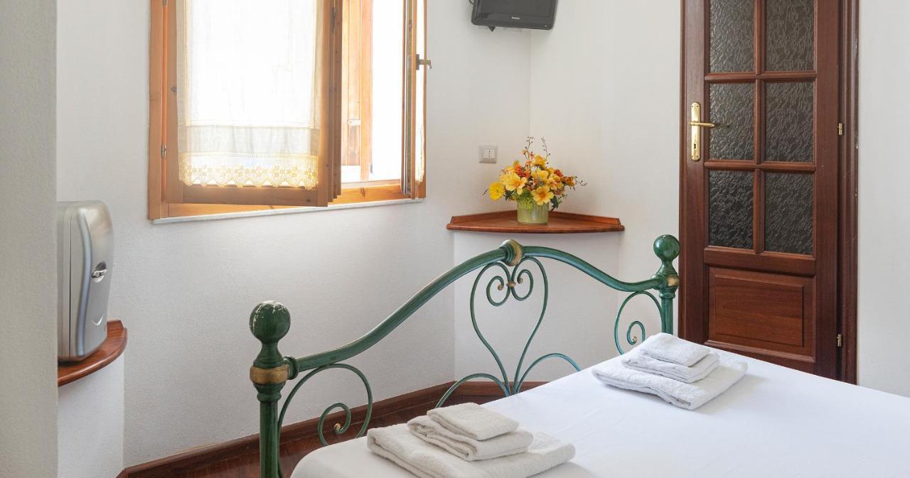 Welcomely - Bed And Dream Hotel Alghero Exterior foto